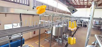 สายการผลิตแยมมะม่วงอุตสาหกรรม 100T / D เครื่องทำผลไม้สด